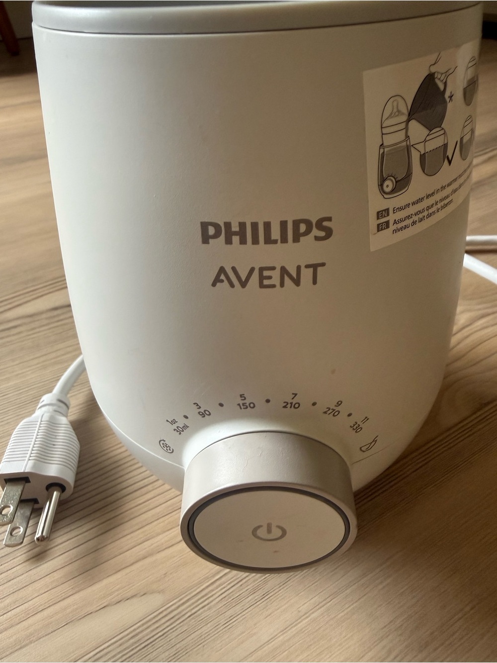 Philips Avent White Electric Bottle Warmer - Picture 2 of 3